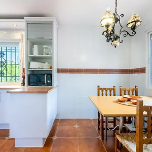 https://new-house-in-malaga-nature.1costadelsol.com
