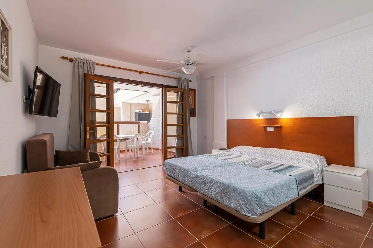 Go2Tenerife Apart'Elisa Near The Beach & Pool View Playa de las Americas